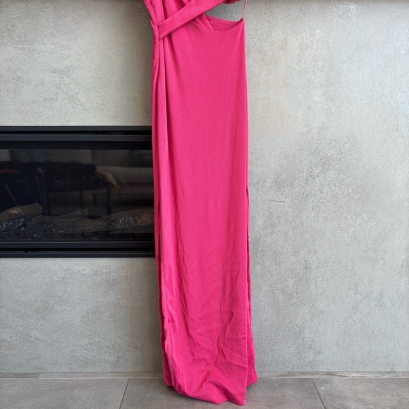 NWOT NBD Titan Gown in Fuchsia Side Cut Out Maxi Dress, Size S - Picture 4 of 16